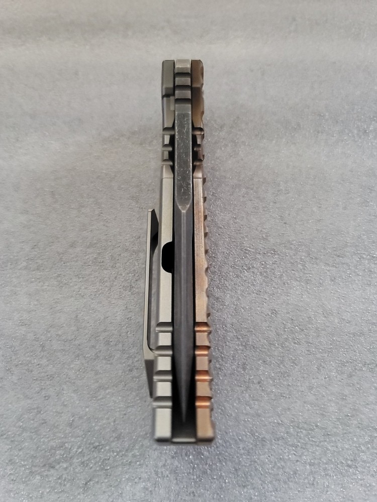 Alphahunter Tactical Custom Apocalypse, Dark Copper, Radial Diamond Pattern