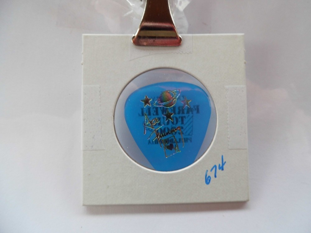 KISS ACE FREHLEY 6/16/00 GUITAR PICK~READ DESCRIPTION #5/19