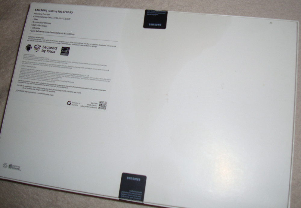 Samsung Galaxy Tab S7 FE OEM Retail Box WITH CASE ONLY!!