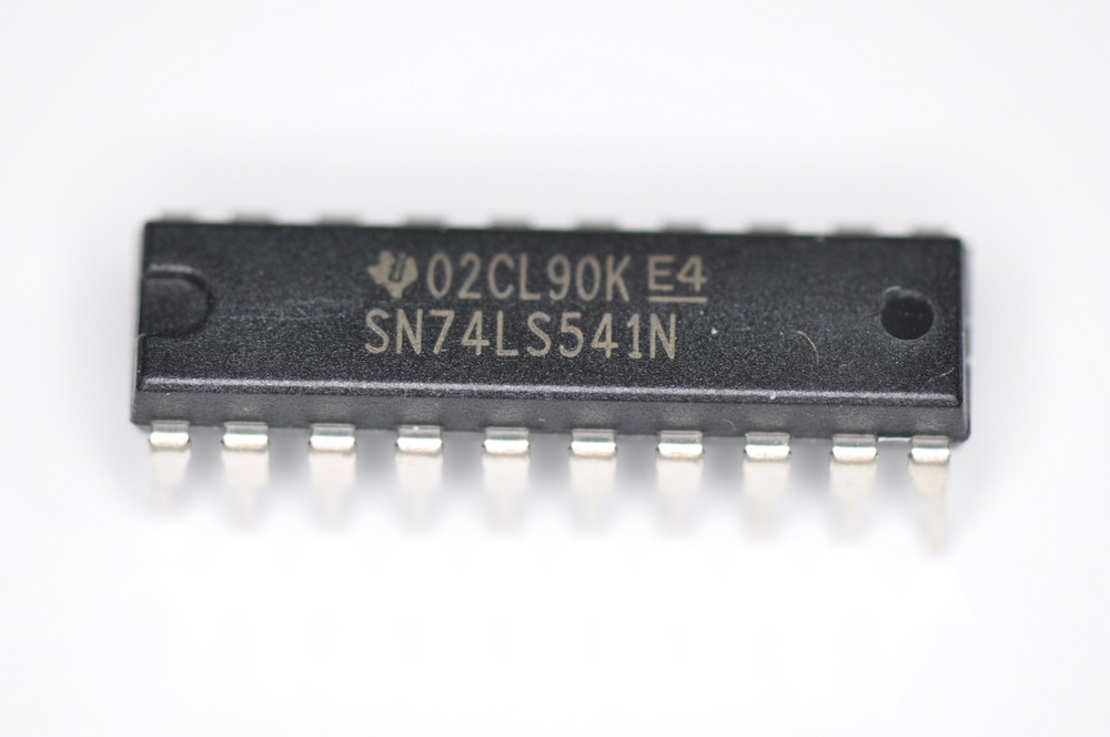 (5 pcs) Texas Instruments SN74LS541N – Octal Buffer/Line Driver – Tri‑State – DI