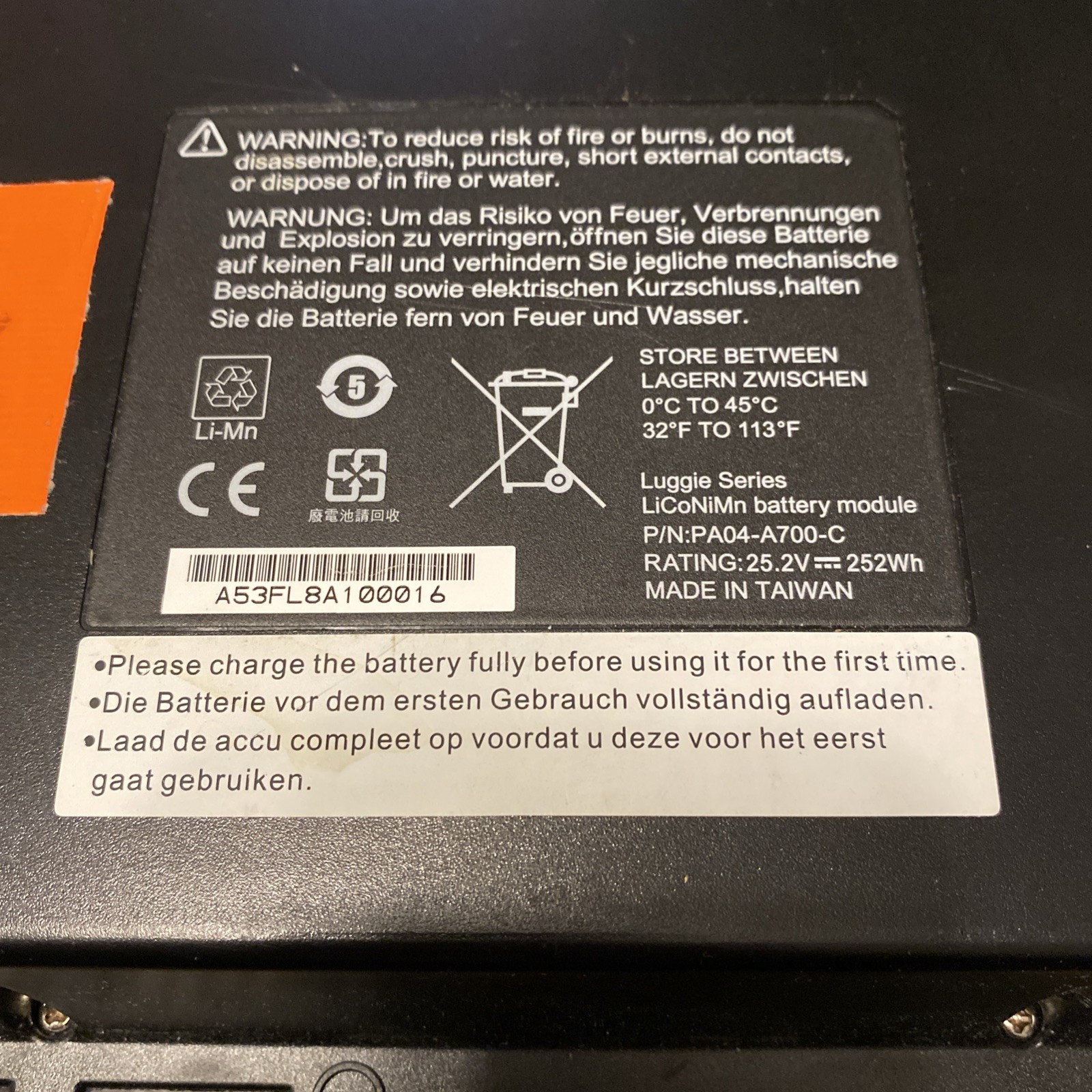 Luggie Mobility Scooter 2)Lithium Battery