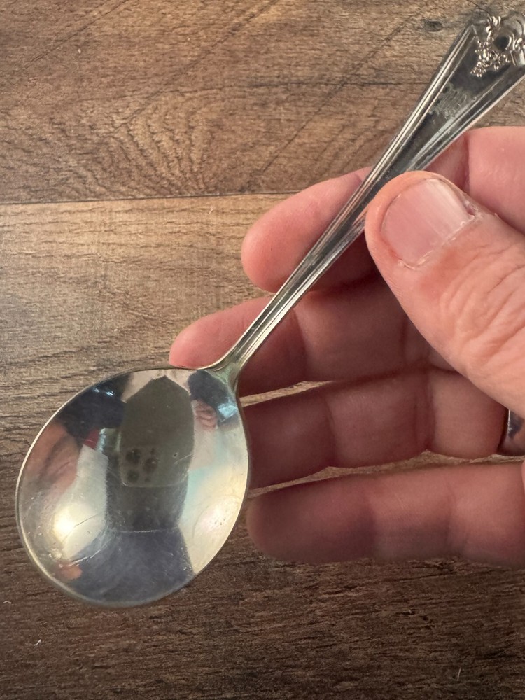 Wm Rogers Ashland Pattern Silverplated Soup Spoon Monogrammed