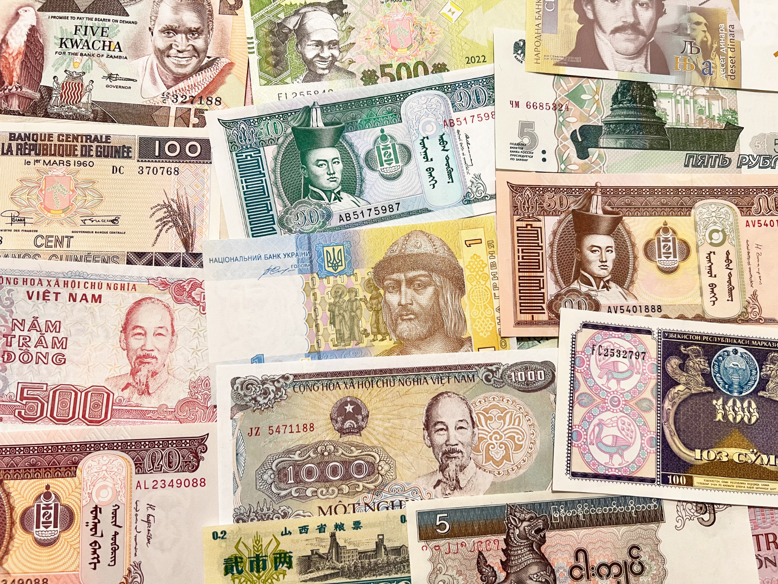 100 Banknote World Paper Money Lot Set Currency Collection Cash Variety Pack