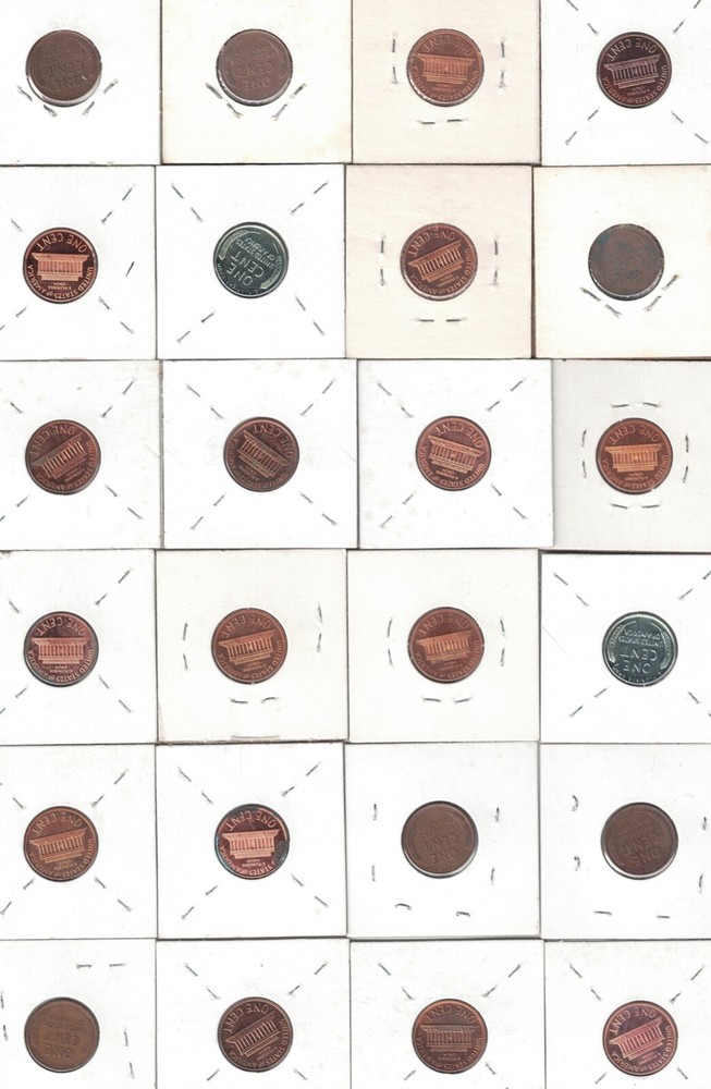 LOT OF WORLD COINS.