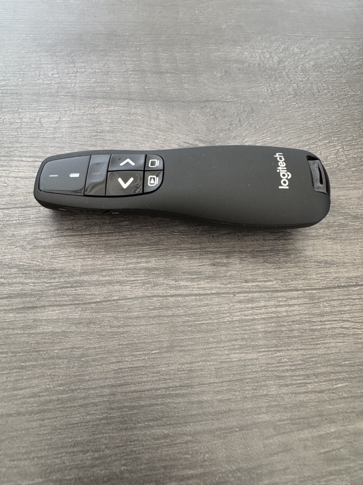 Logitech R-R0008 Wireless R400 Presentation Remote Clicker