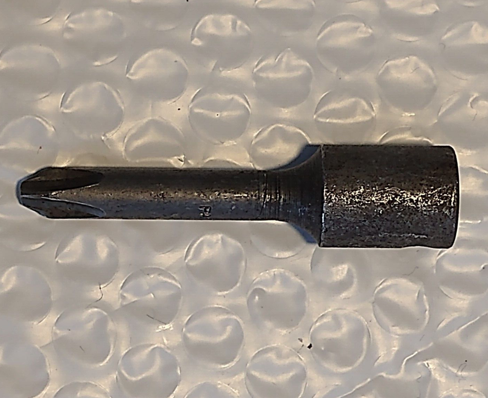 APEX TOOLS 833, 3/8" SOCKET DRIVEN, #3 PHILLIPS SCREWDRIVER BIT.