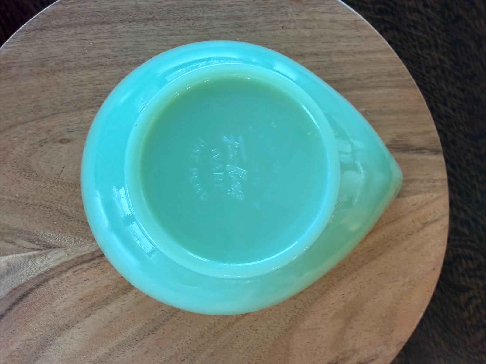 FIRE KING Jadeite Swedish Modern Tear Drop 6.5" Mixing Bowl