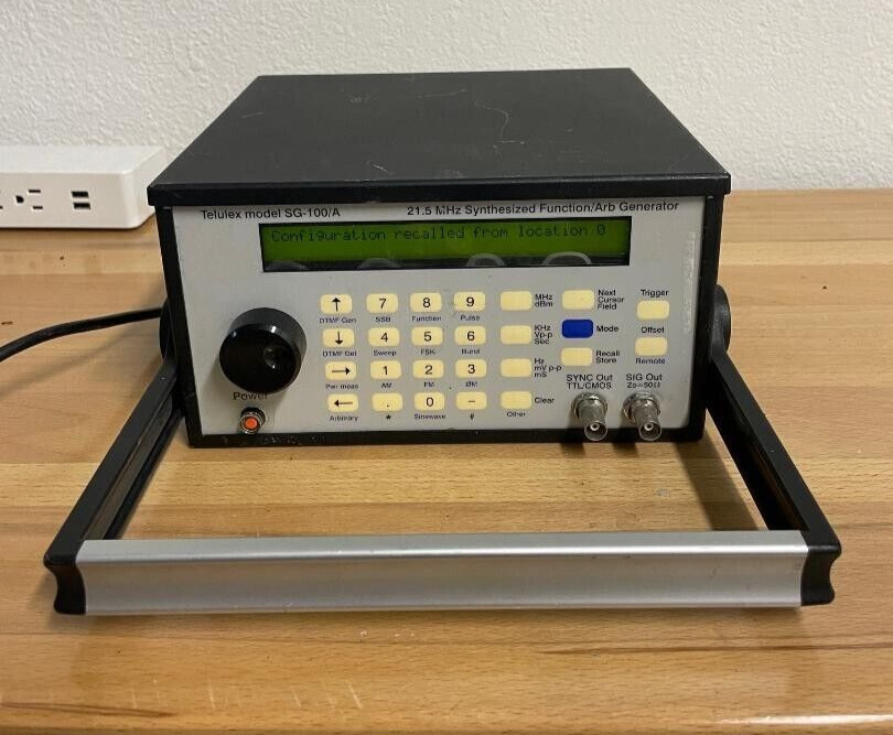 Telulex SG-100/A 21.5MHz Benchtop Digital Synthesized Function/Arb Generator
