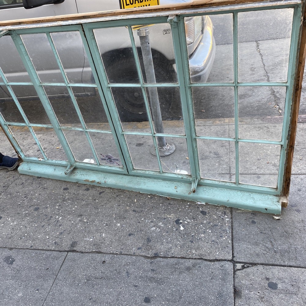 Metal case window 73.5x49 Functioning Center Windows