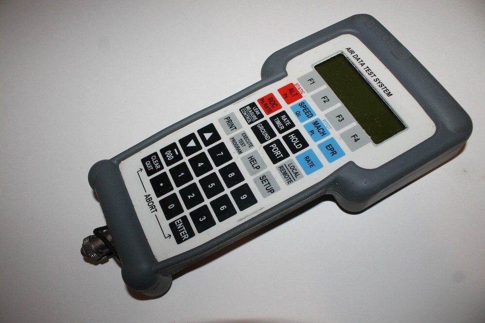 DRUCK AIR DATA TEST SYSTEM ADTS405 HAND TERMINAL