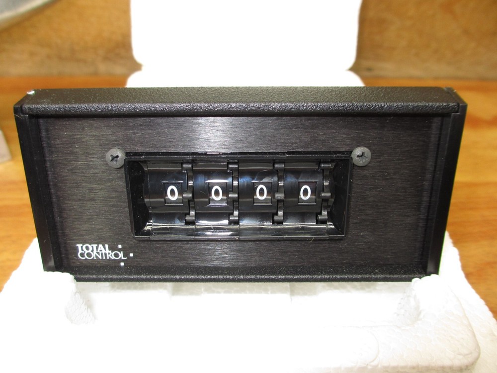 Total Control Products 995-4-1-I *NEW* Operator Interface Counter Totalizer