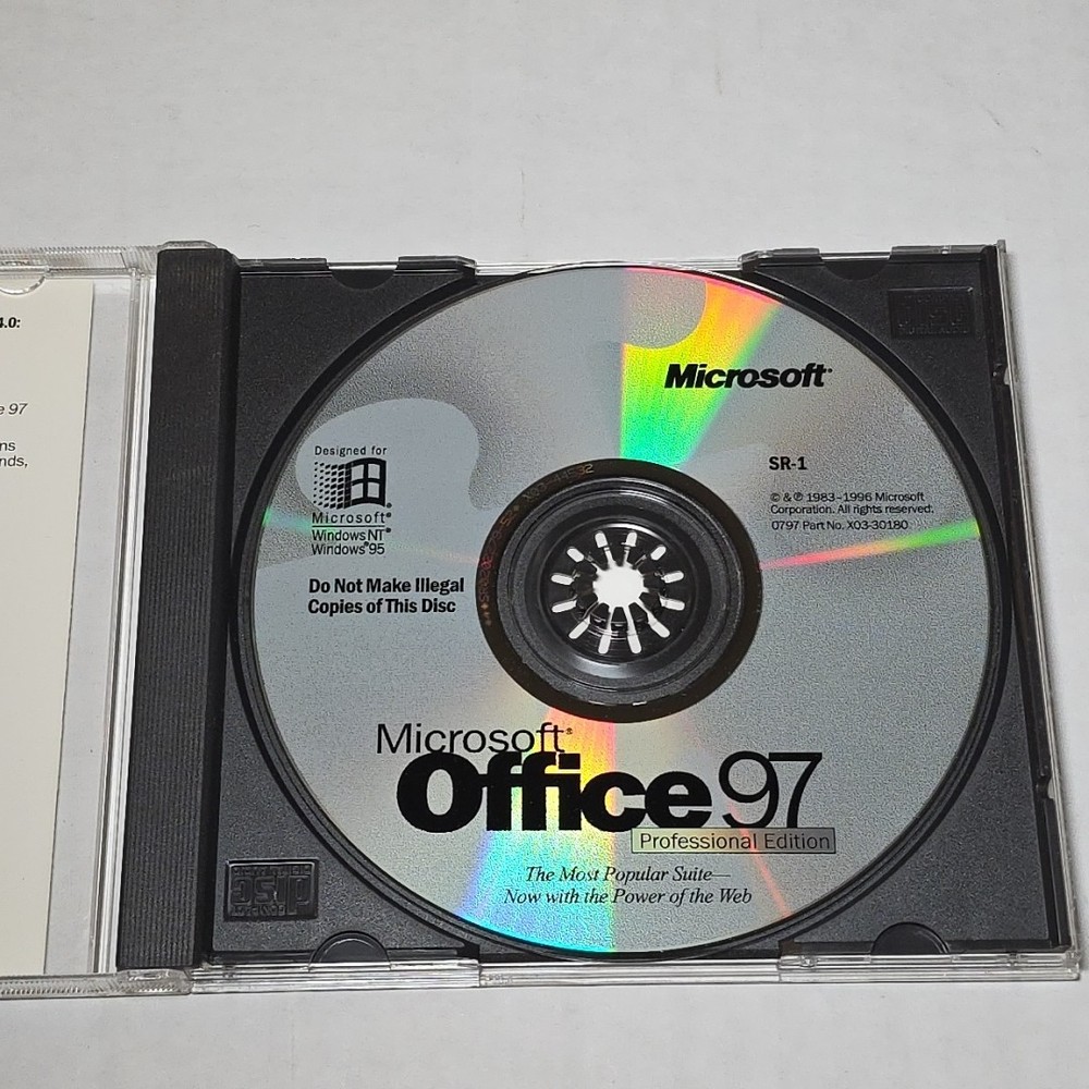 MICROSOFT OFFICE 97 Professional Edition (CD, 1997) with CD Key Code