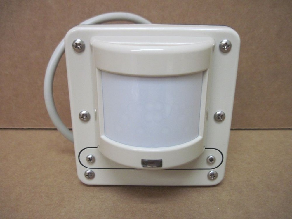 Wattstopper CB-100 Beige Occupancy Sensor Passive Infrared 24VDC