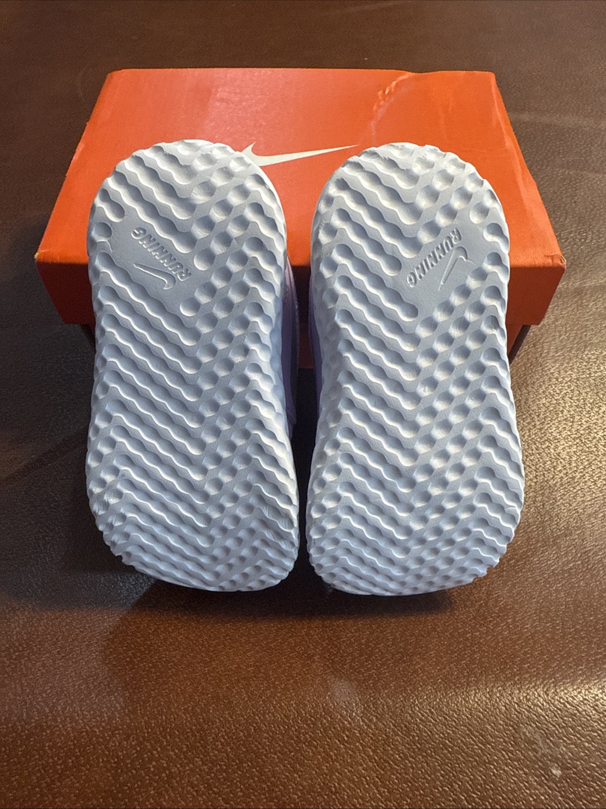 Nike Revolution 5 (TDV) “Lilac/Metallic Silver” - US 6c - BQ5673 509