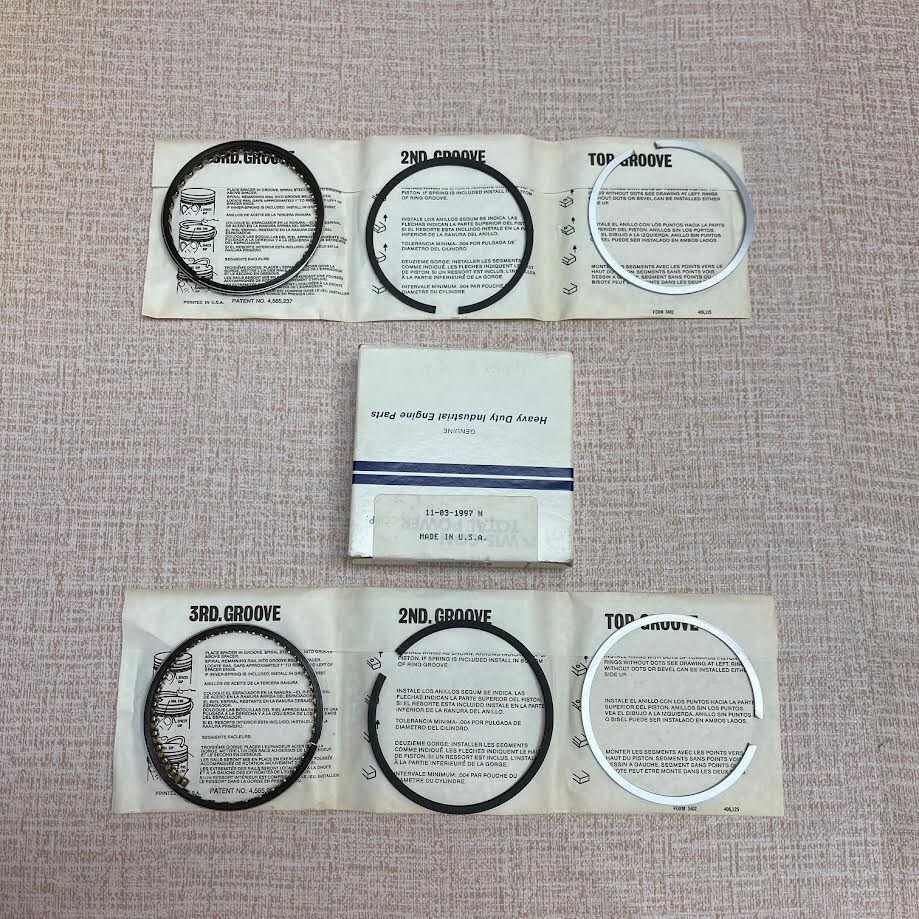 Wisconsin DR-63S10 COMPLETE PISTON RING SET NOS OEM