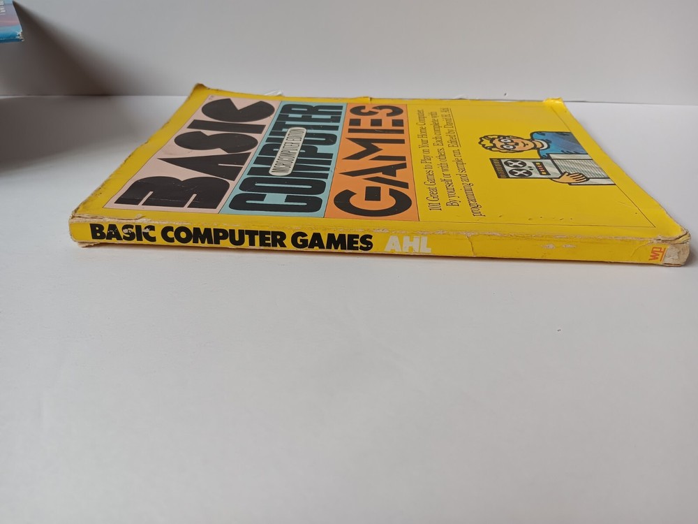 Basic Computer Games Micro Edition Creative Computing Softcover Book 101 Games