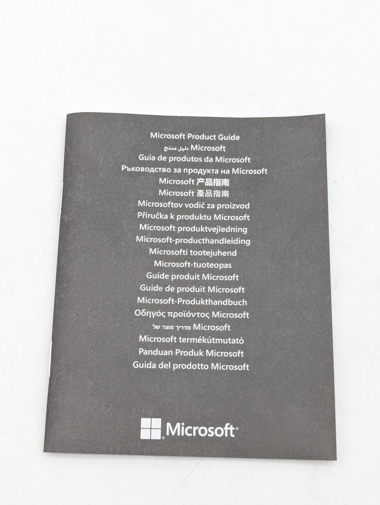 Microsoft Windows 11 Home Physical 64-Bit USB Flash Drive (HAJ-00108)