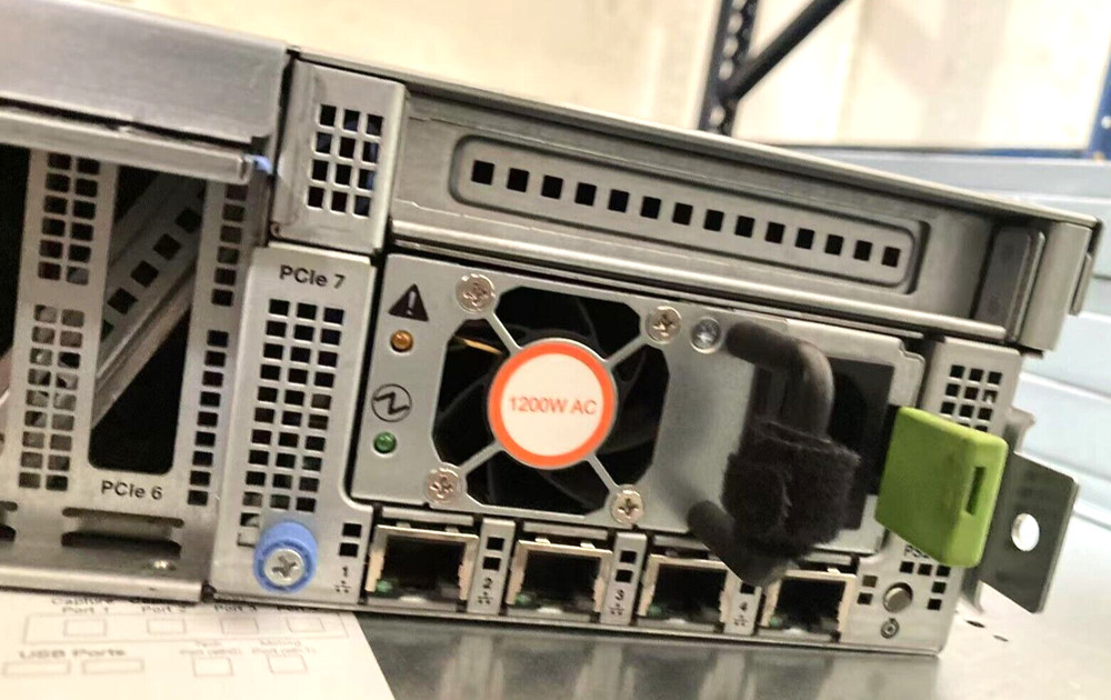 CISCO UCSC-C420-M3S UCS C420 M3S Rack Server Barebones Chassis