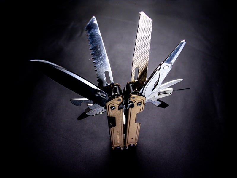 LEATHERMAN ARC TAROS Multi-Tool (ARC-TL)