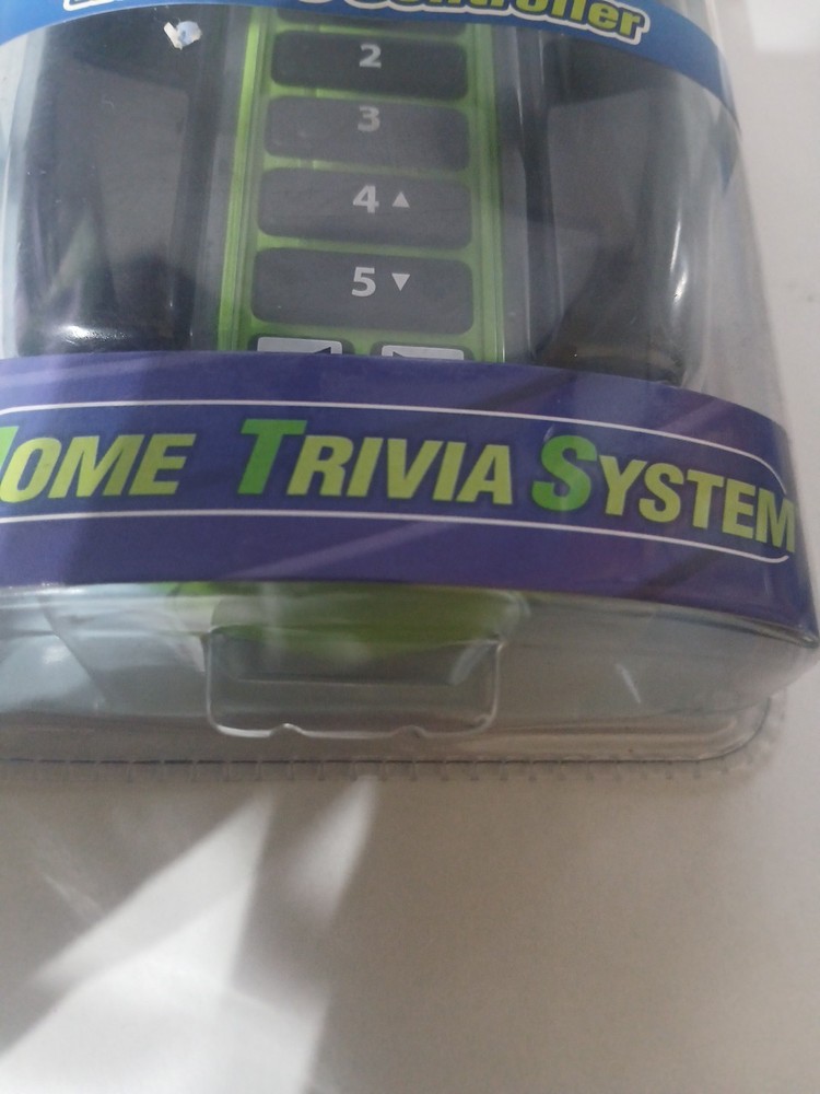 Buzztime Wireless Controller Home Trivia System NIP Green Cadaco New