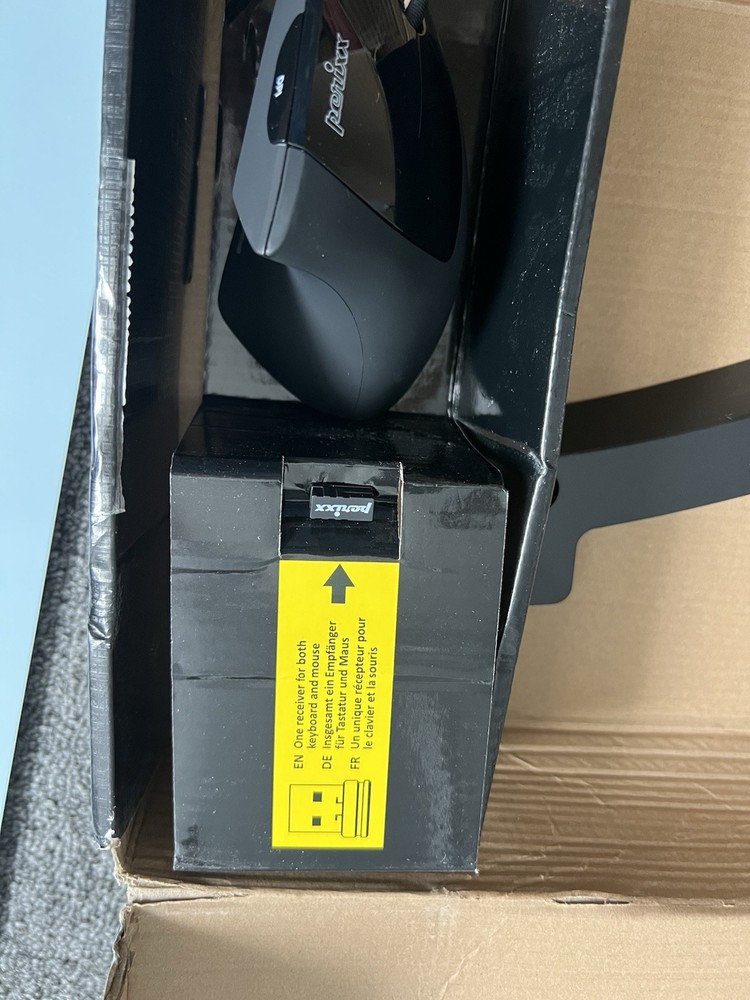 Perixx PERIDUO-605 Wireless Ergonomic Keyboard and Vertical Mouse
