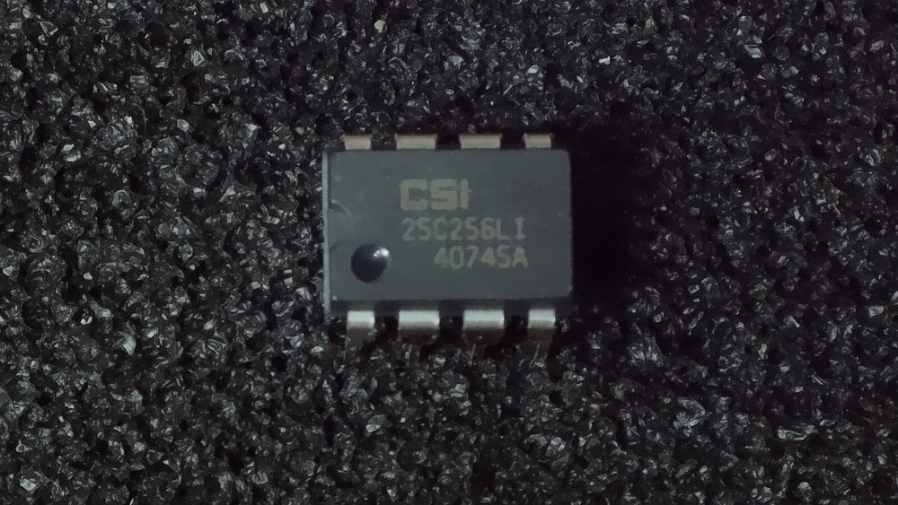 CSI 25C256LI 256Kb SPI Serial EEPROM Memory Chip DIP8 IC - New