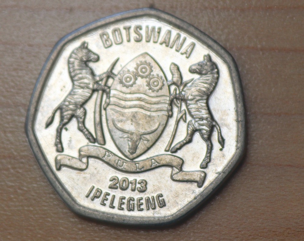 2013 Botswana 25 Thebe Brahman Bull