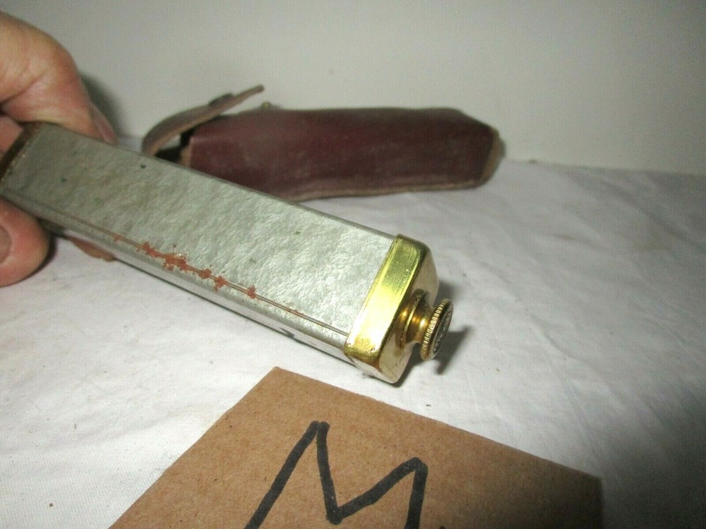 Vintage Swift Instruments sighting level with leather case