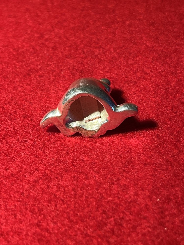 silver miniature sitting frog