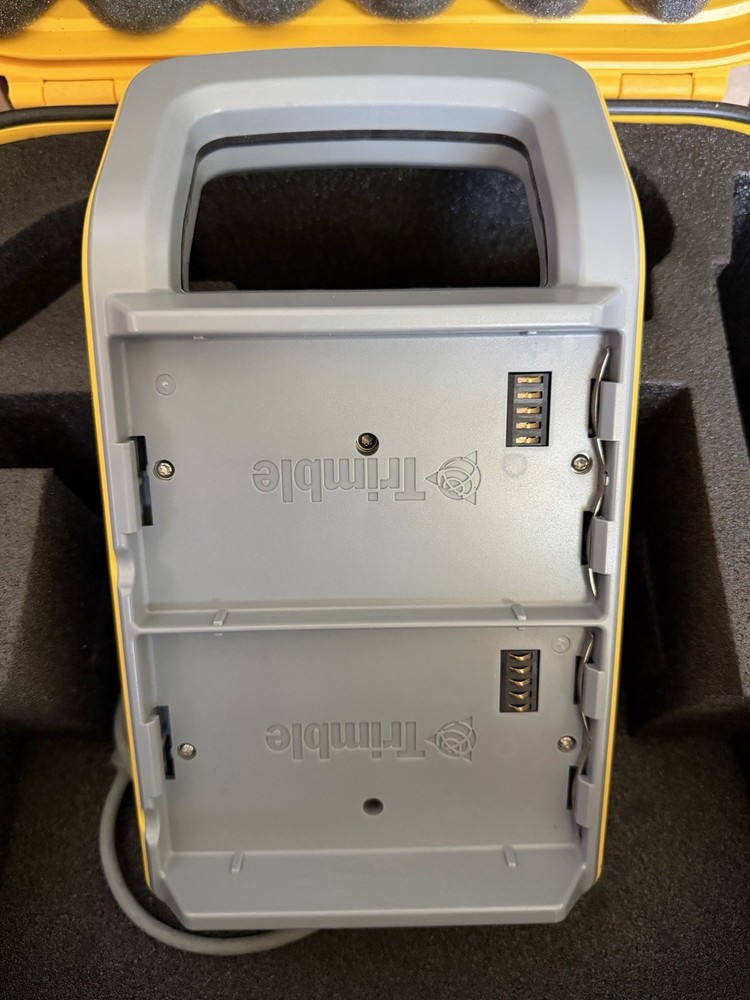 Trimble Power Kit / Multi Battery Adapter Part No. 58382001