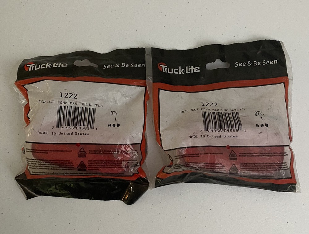 Truck-Lite 1222 Signal-Stat, Reflectorized, Incan., Red Rectangular, 2 Bulb, M/C