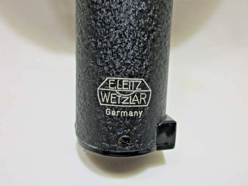 (Choice) LEICA Flashgun & Reflector CEY0OO, or Flash Bracket CTOOM