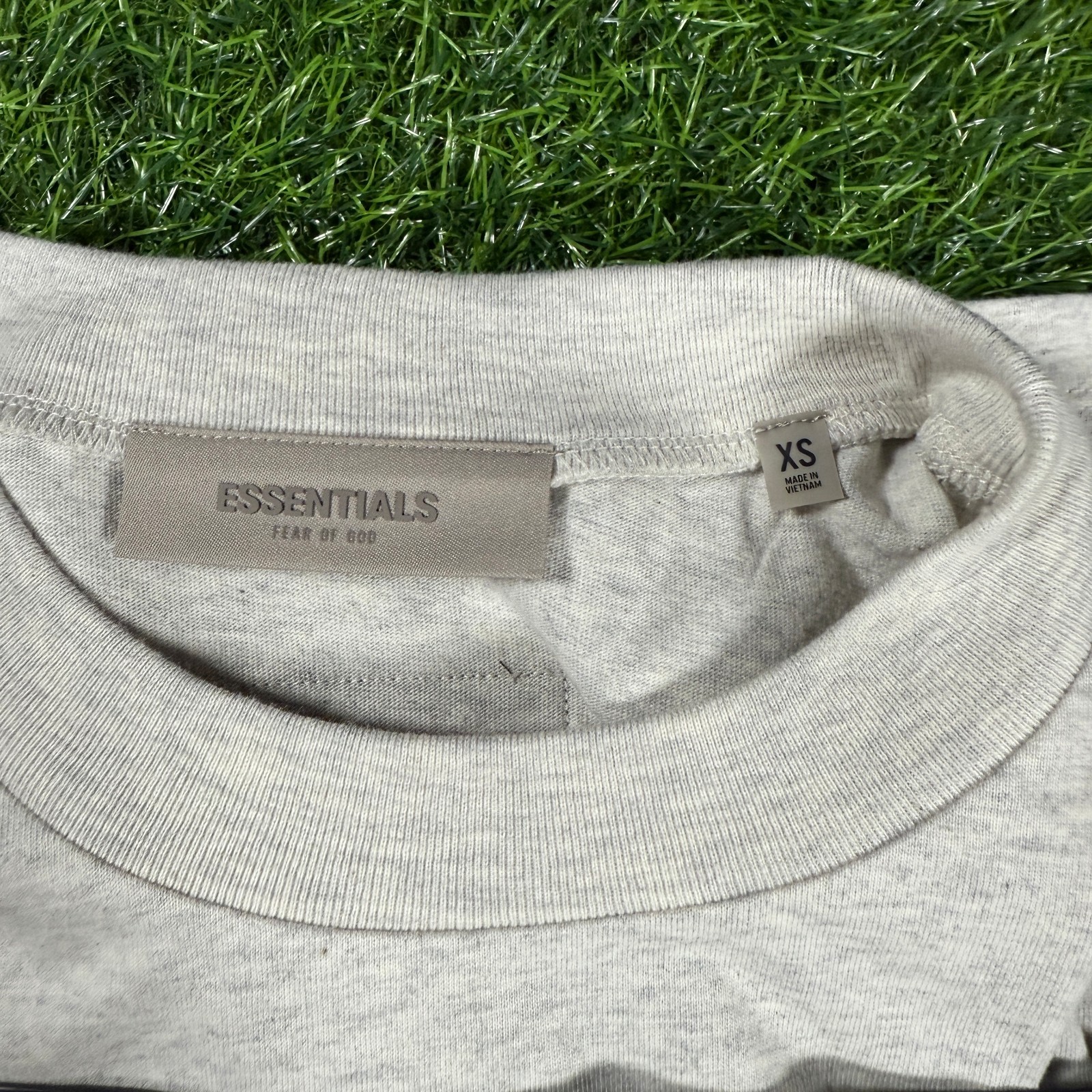 Fear of God Essentials T-Shirt SS22 Light Oatmeal - 100% Authentic (XS-XL)