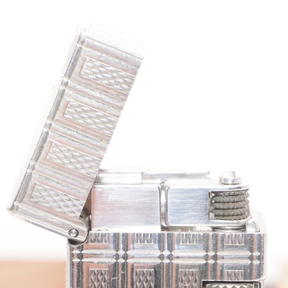 Dunhill Lighter Architectural Grille Pattern _Ultrasonically Cleaned_Working