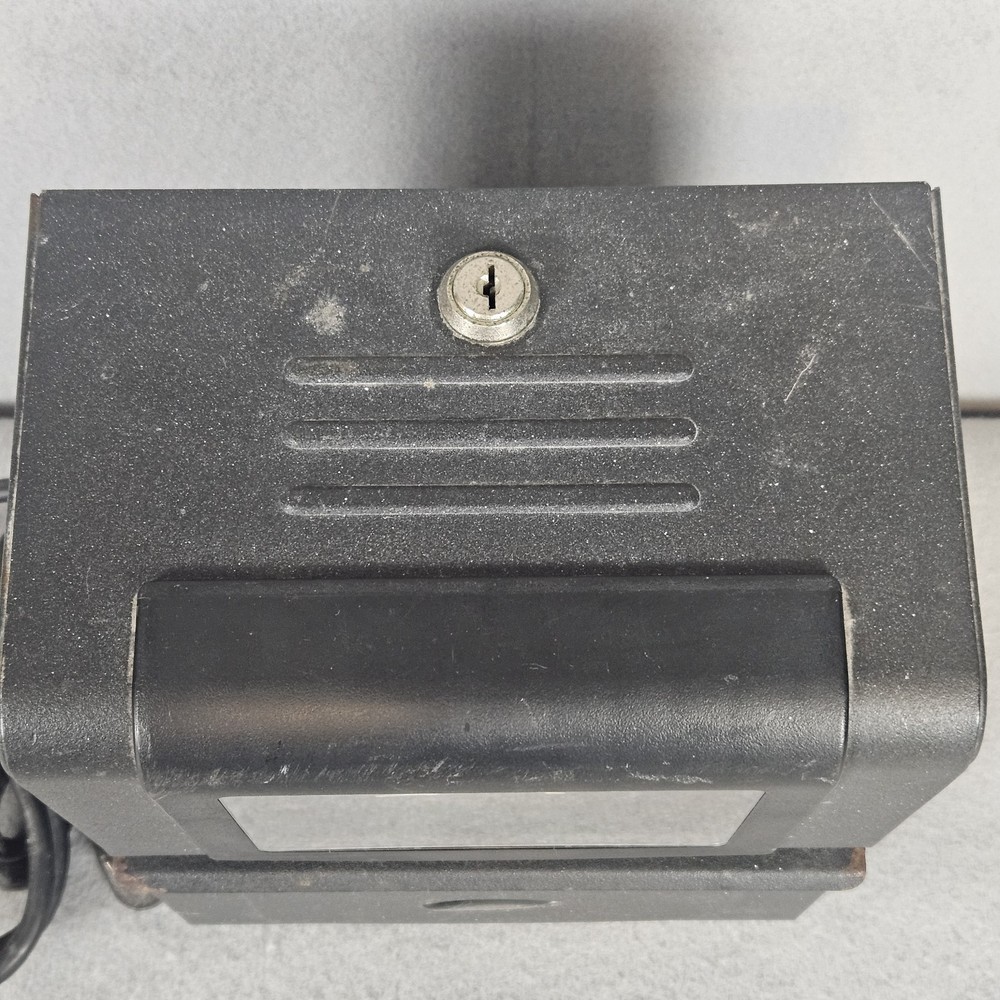 Lathem Model Punch Time Clock Recorder No Key Untested