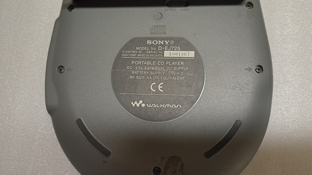 Sony D-EJ725 Portable CD player