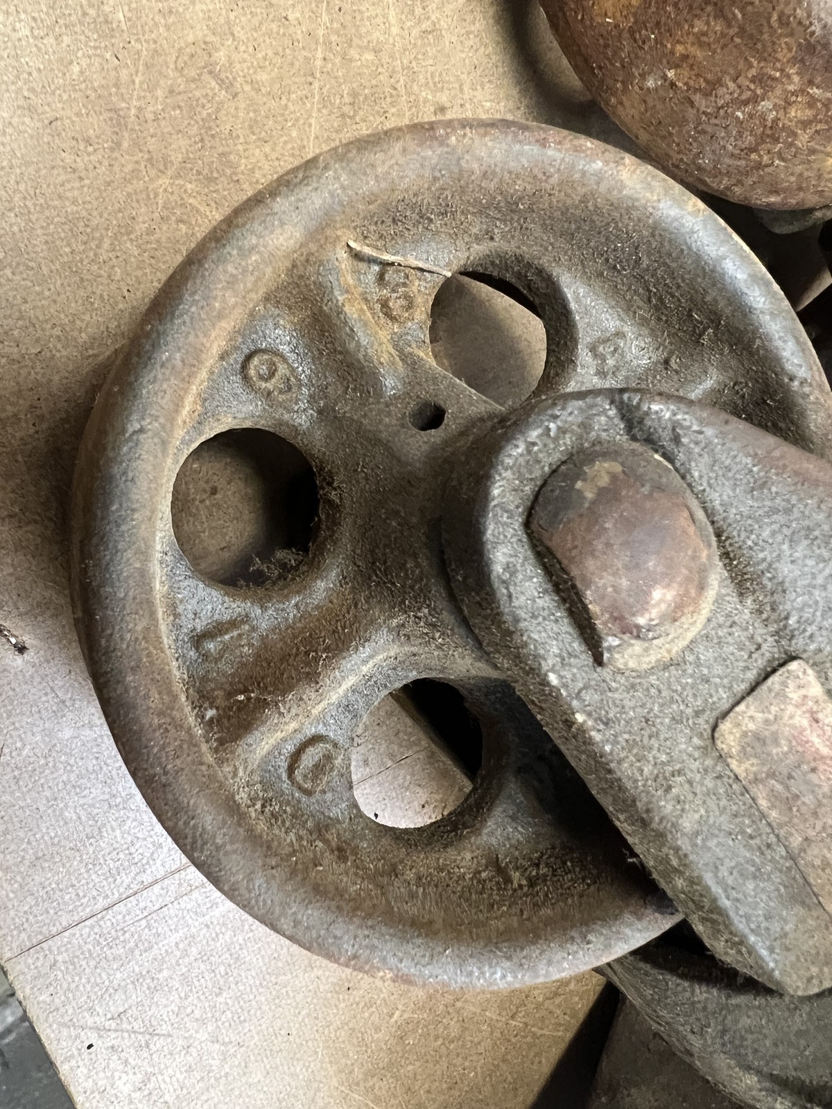 4 Antique Industrial Cast Iron Swivel Casters Wheels Steampunk Furniture Salvage