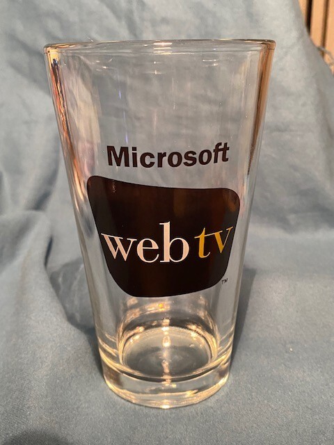 Microsoft webtv logo Pint Glass - MINT 1997 WebTV