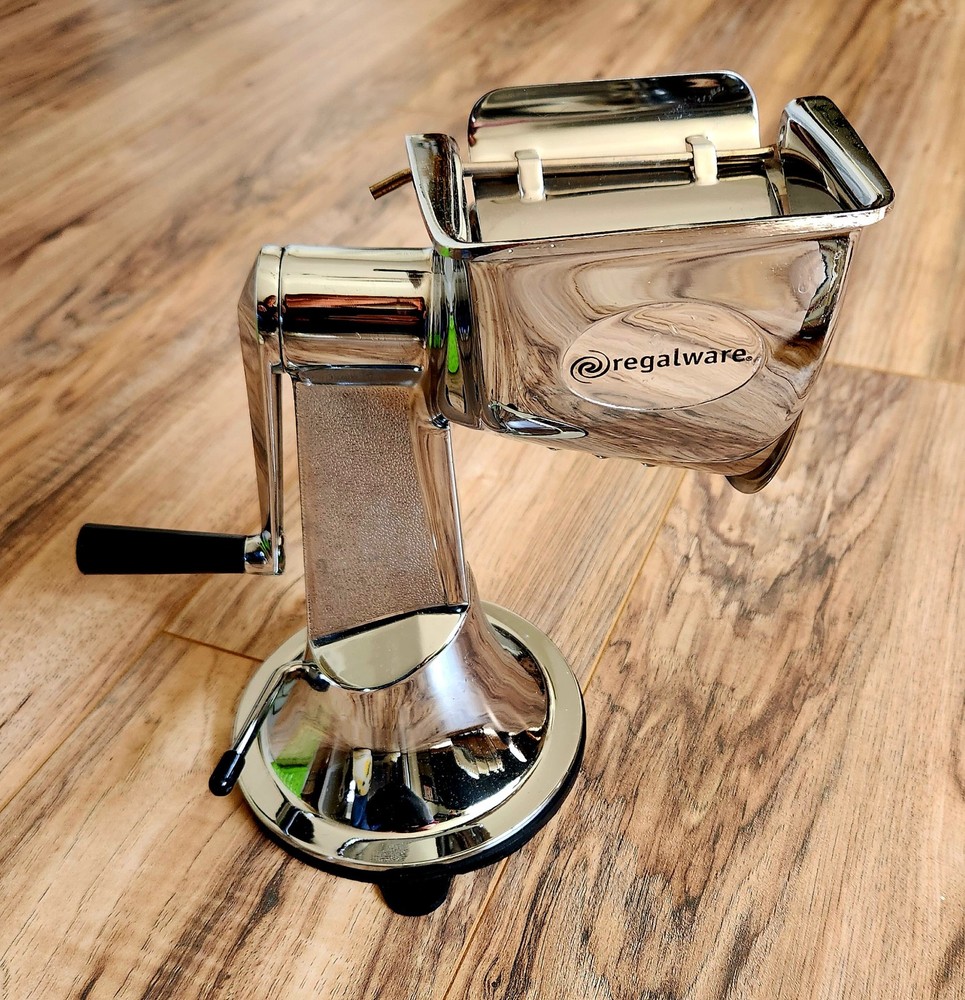 Regal Ware Grater Shreader Slicer Food Processor with 5 SS Cones Regalware