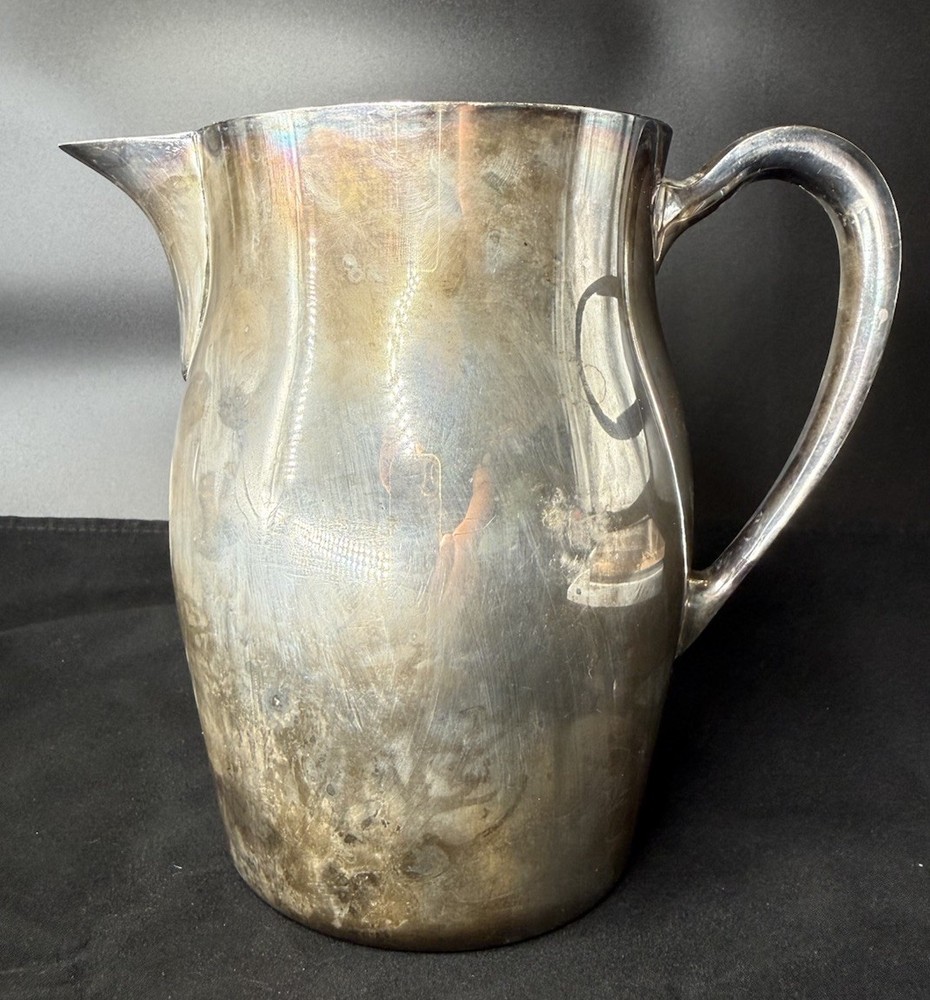 Vintage Poole Silver Co. 525 Water Pitcher 7 1/4” Tall