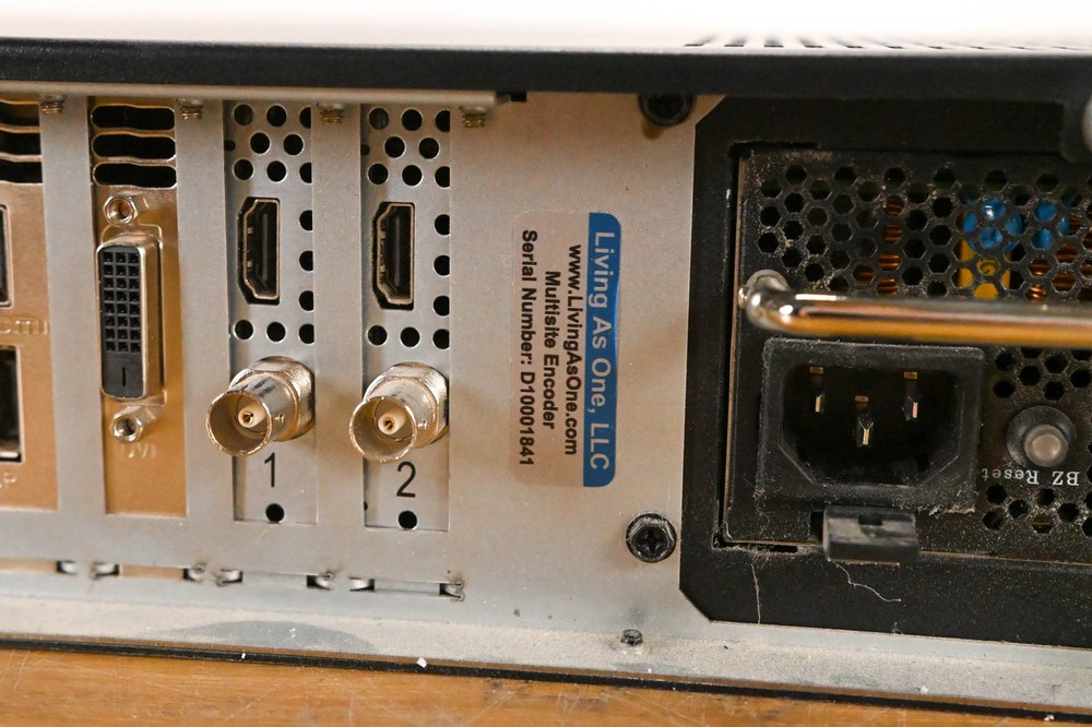Living As One (Resi) D1000 Multisite Decoder CG01YV4