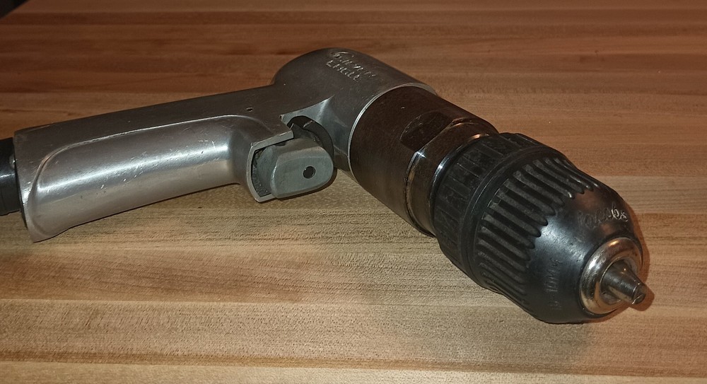 Silver Eagle SE144 3/8" Reversible Keyless Pneumatic Drill Fast Free Shipping .