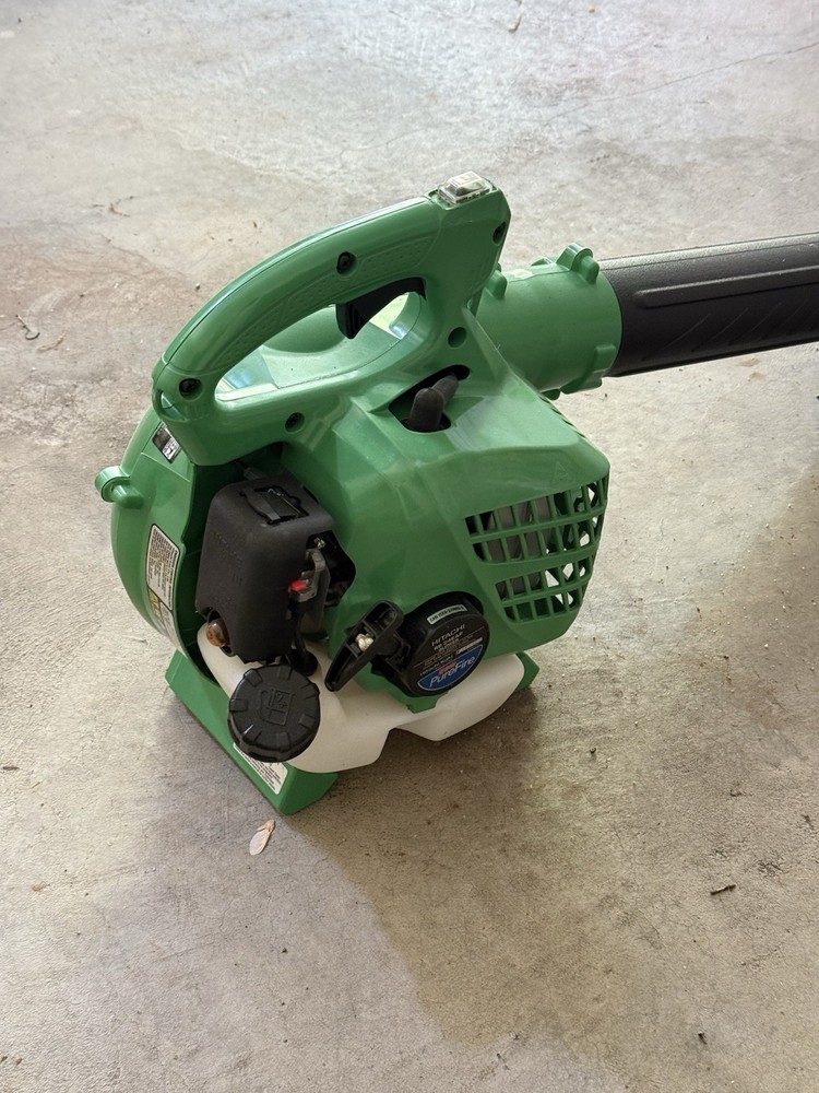 Hitachi RB24EAP Handheld Leaf Blower