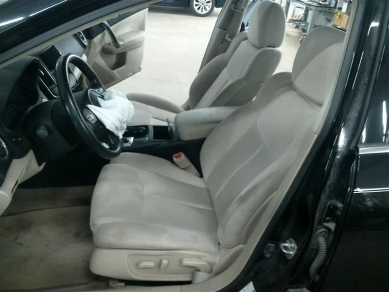 MAXIMA 2013 High Mounted Stop Light 104650029