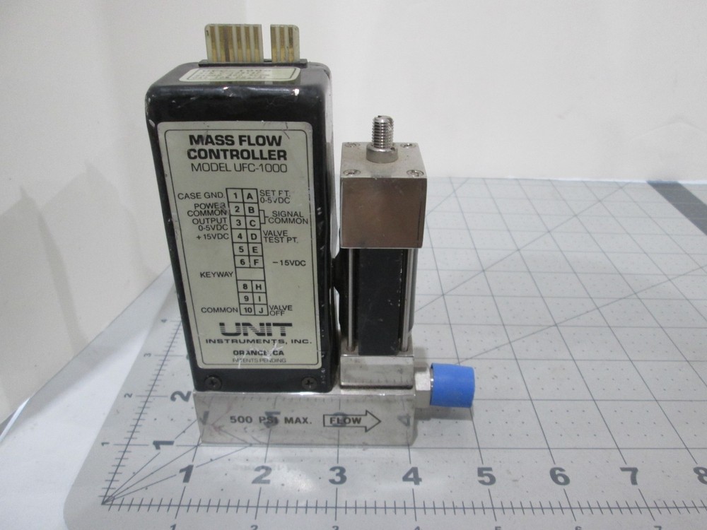 Unit, UFC-1000, Mass Flow Controller, 10%PH3/Ar, 300 SCCM, Used
