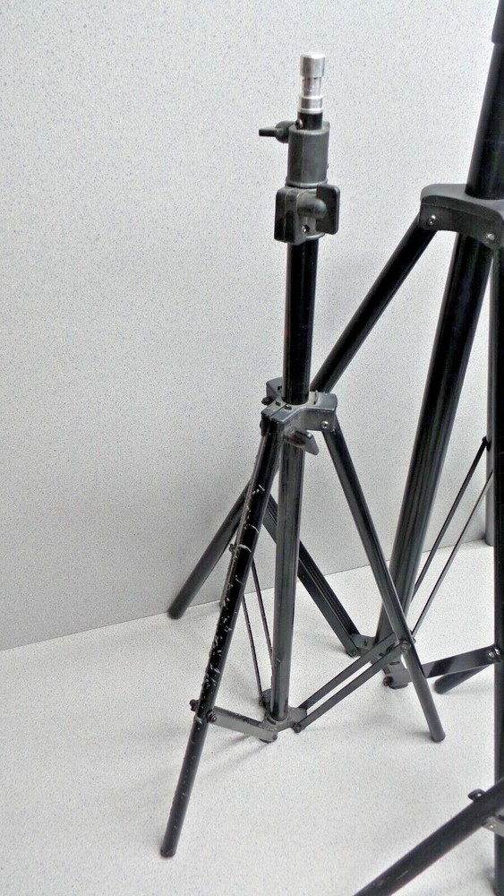 SMITH-VICTOR Aluminum Light Stand RS8 - LARGE LS Telescoping Max.