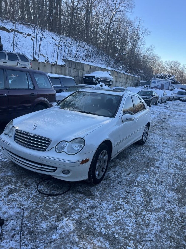 C320 2005 Rear View Mirror OEM