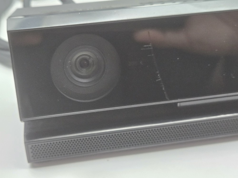 Microsoft Xbox One Kinect Camera Motion Sensor Bar Model 1520 (UNTESTED) SEE PIC