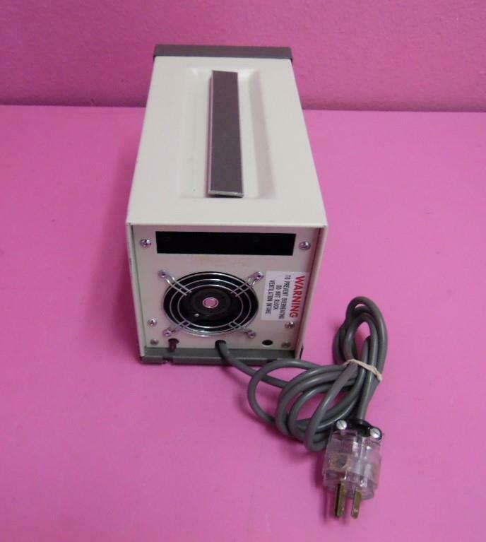 Research Associates OS3000 150 Watt Halogen Light Source Transilluminator
