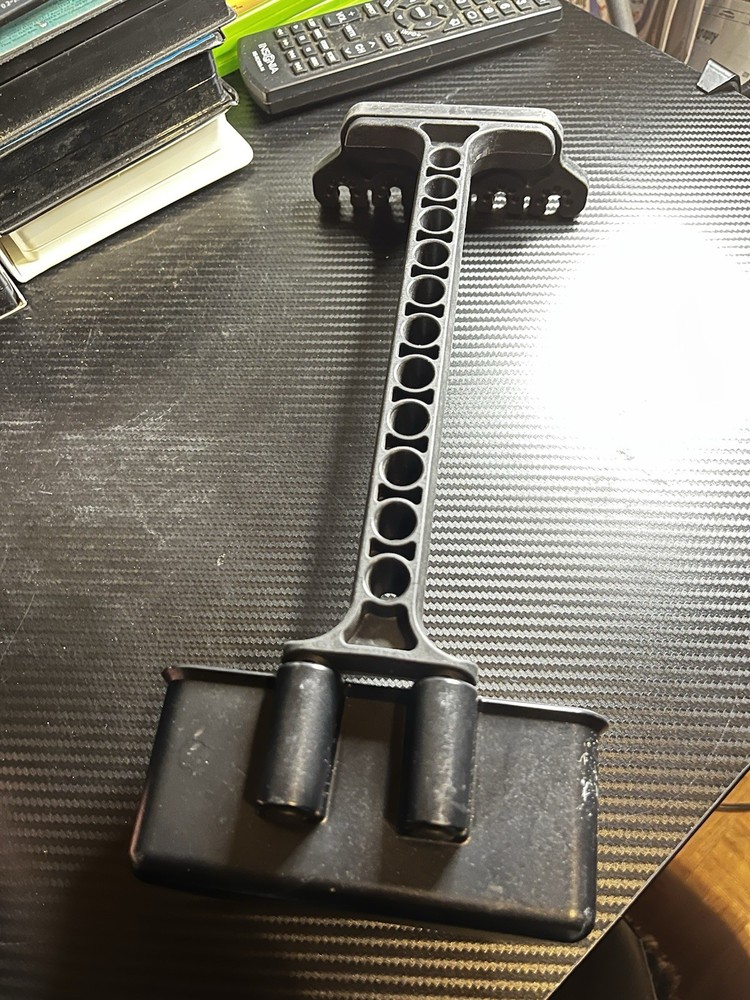 Black Plastic Compound Bow Quiver Archery Arrow Holder for Compound Bows